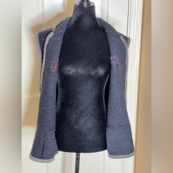 Woolrich Vest Womens XL Gray Wool Rose Embroidered Gorpcore Button Front - Picture 3 of 10